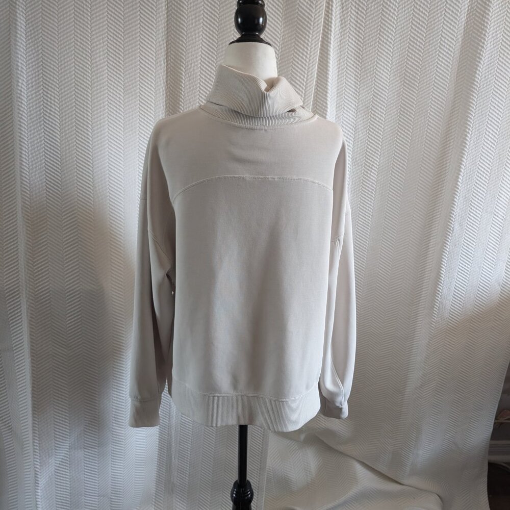 Lululemon Softstreme Turtleneck Pullover White Opal Size 4 Athleisure Sporty - Picture 4 of 15
